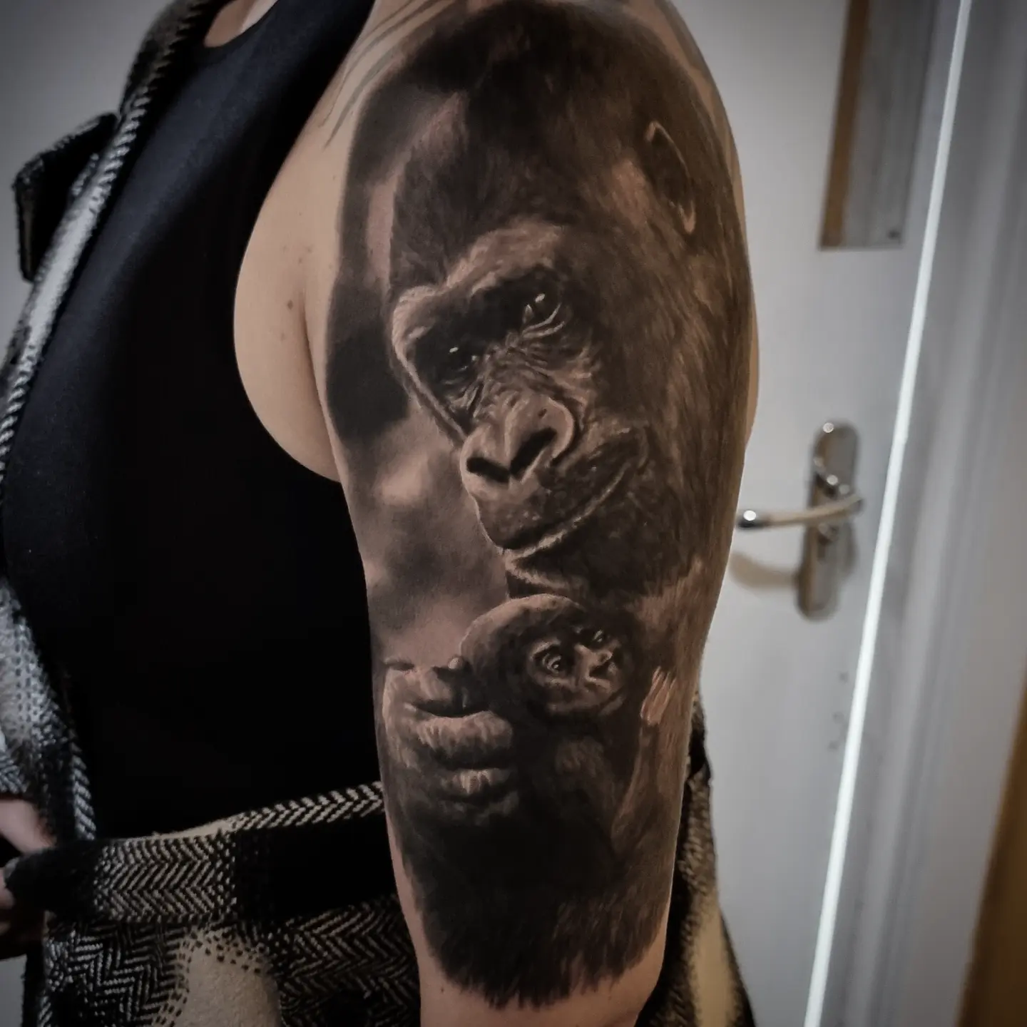 Realistic black and grey wildlife tattoo by Tomek Turlej at Studio XIII Gallery Edinburgh