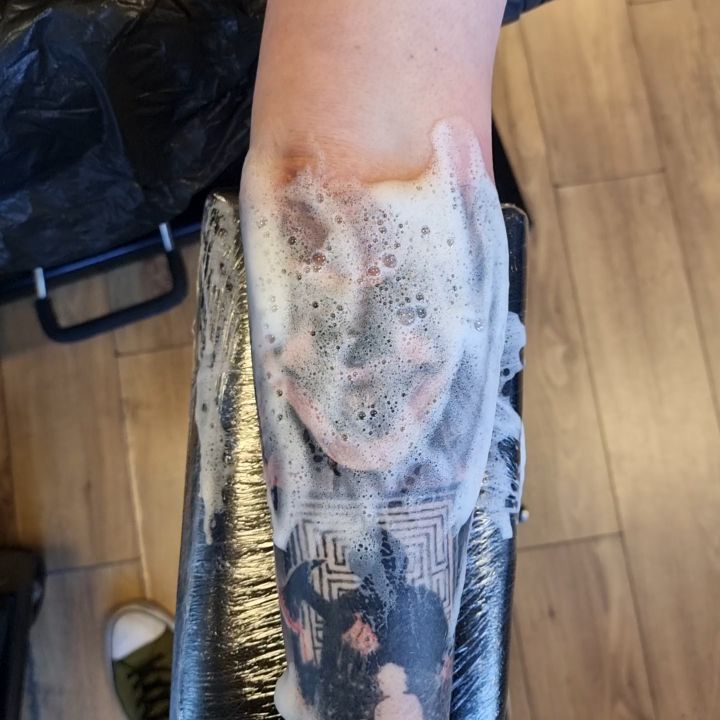 Fine detail black and grey tattoo by Edinburgh tattoo artist Tomek Turlej
