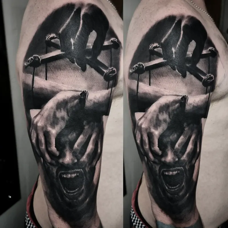 Fine detail black and grey animal tattoo, custom design by Edinburgh tattoo artist Tomek Turlej