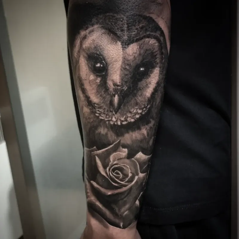 Fine detail black and grey animal tattoo, custom design by Edinburgh tattoo artist Tomek Turlej