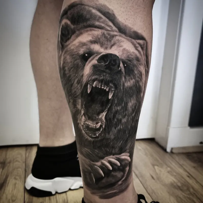 Black and grey realism animal tattoo by Tomek Turlej, tattoo artist in Edinburgh