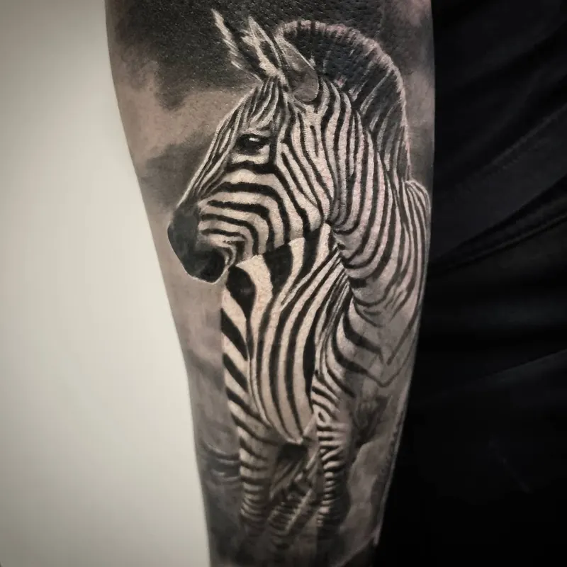 Black and grey realism animal tattoo by Tomek Turlej, tattoo artist in Edinburgh